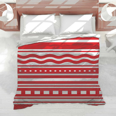 Red White Patterns Comforter