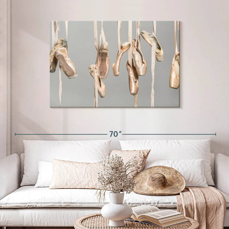 Chaussons de ballet Enn, H 30 po x l 45 po