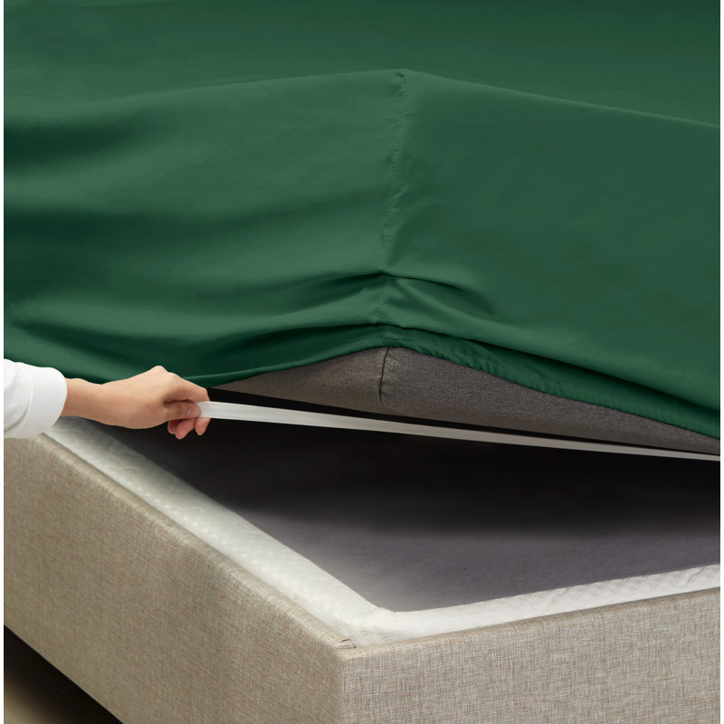 Hunter Green California King Deep Pocket Microfiber Sheet Set