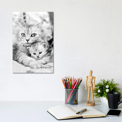 Twinkie & Kit 1 Piece Wall Art on Canvas
