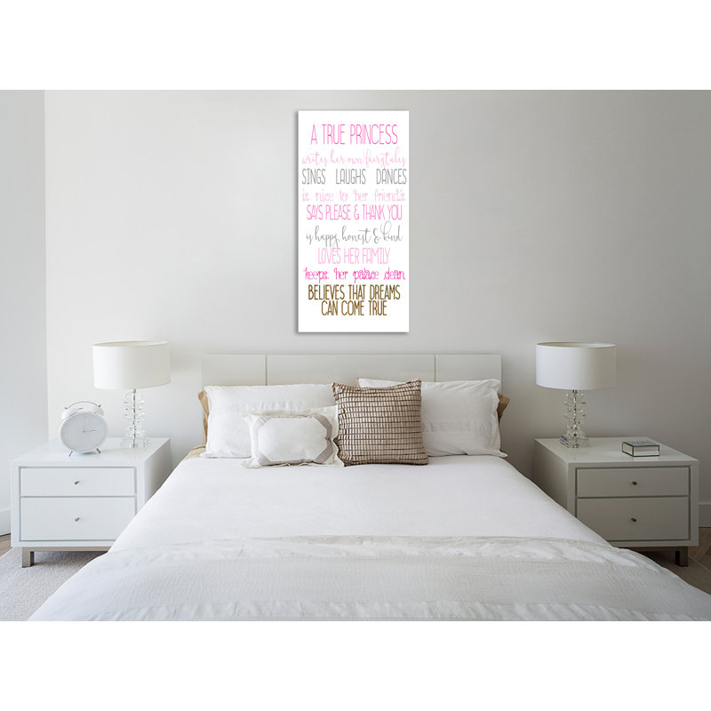 «A Princess 1», toile tendue par Kimberly Allen, H 36 po x l 18 po x P 1,5 po