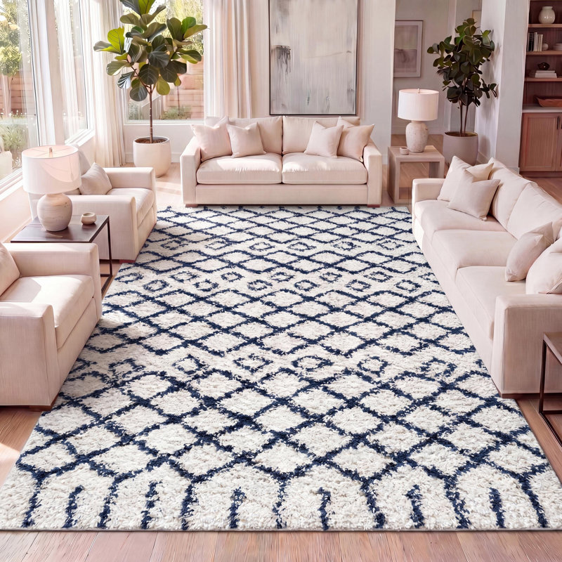 Tapis beige / bleu marine à poils longs Sineu, Rectangle 5 pi 3 po x 7 pi 7 po