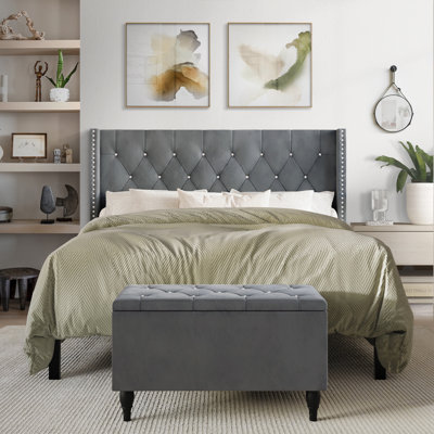 Falaq Solid Wood Piece Bedroom Set