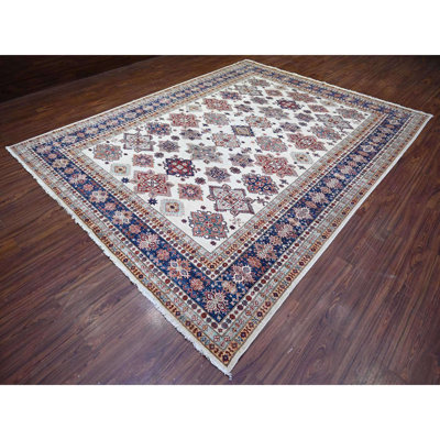 Tapis unique 9 pi 2 po x 11 pi 10 po Zoei