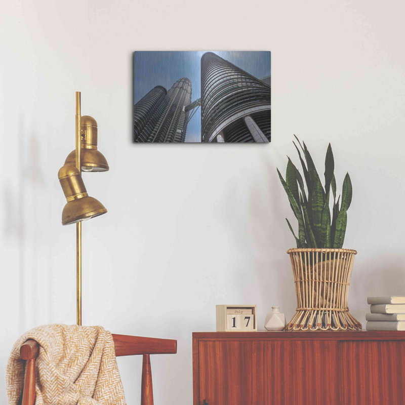 "Kuala Lumpur 2" par AKG, H 16 po x l 24 po