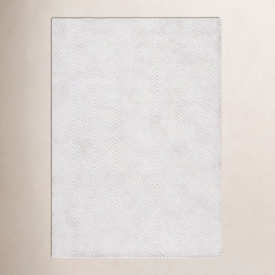 Hand-Tufted Wool Chevron Rug