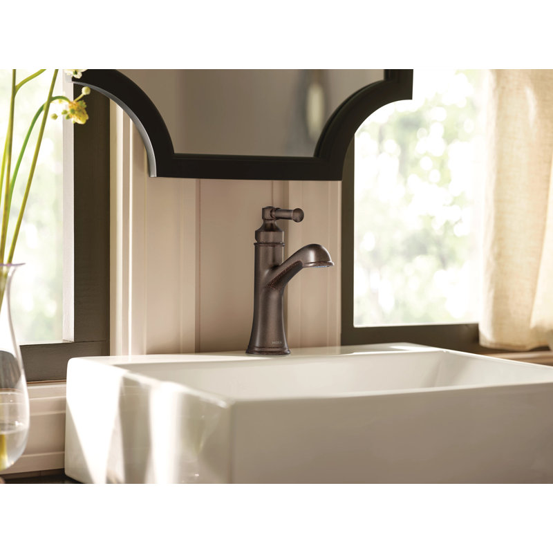 MOEN Dartmoor 1-Handle 1-Hole Bathroom Faucet with Drain Kit Included, Oil Rubbed Bronze