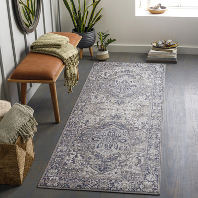 Machine Woven Oriental Gray/Ivory Area Rug