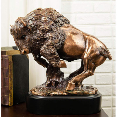 Statue de bison Ebros Wild Wild Angry Charging
