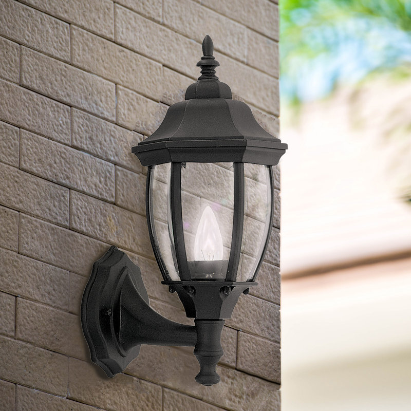 Earlene Wall Light