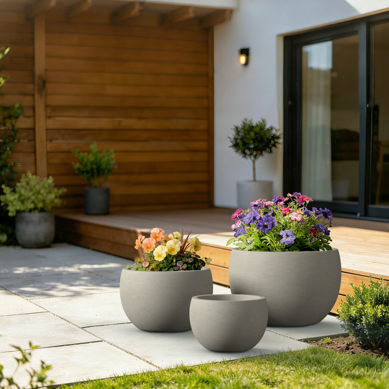 Gibson Handmade 3 - Piece Pot Planter Concrete Composite Plant Pot, Warm Gray