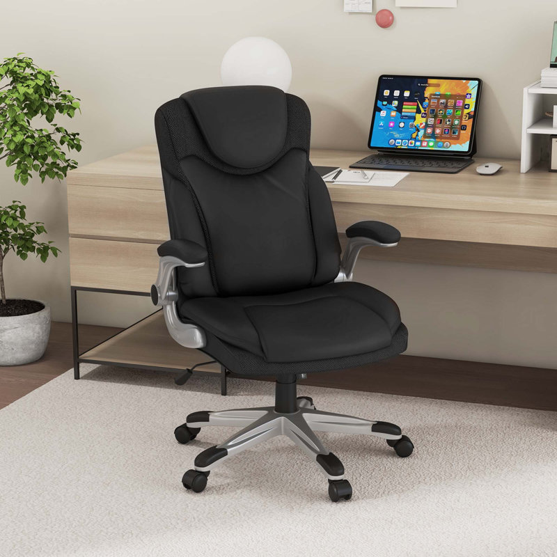 Fauteuil de bureau ergonomique pivotant en cuir avec accoudoirs rabattables