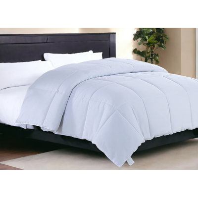 Insertion de couette en duvet synthétique hypoallergénique blanc