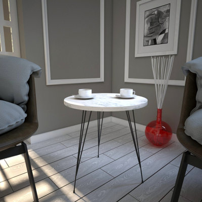 Table de bout à 3 pieds Mertz