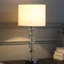 Lampe de table orbe en cristal Elegant Illumin