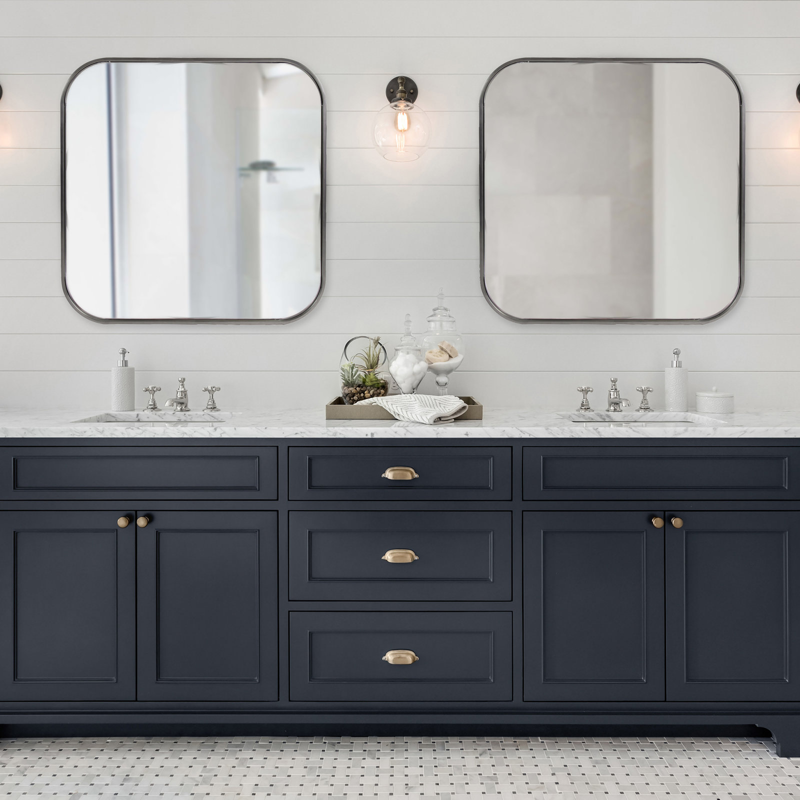 Ovella 30" Accent Mirror, Brushed Silver