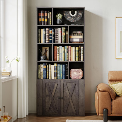 Bibliothèque avec portes