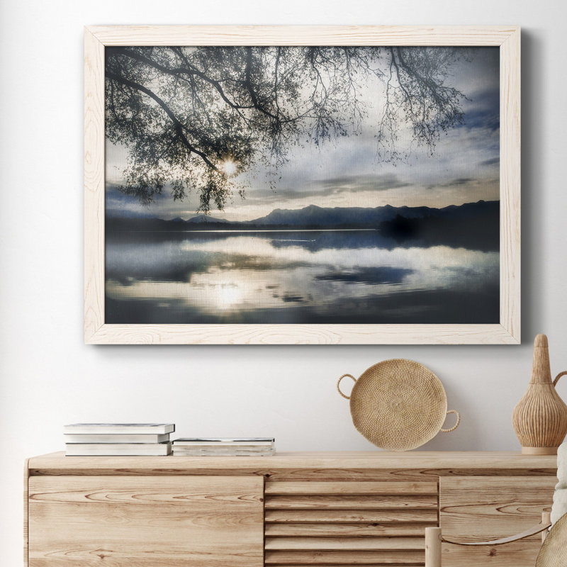 Staffelsee Lake - Floater Frame, reproduction de photo sur toile, H 31,5 po x l 23,5 po x P 1,5 po, Toile blanche encadrée