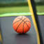Trampoline durable avec caractéristiques de sécurité pour un saut amusant et sécuritaire