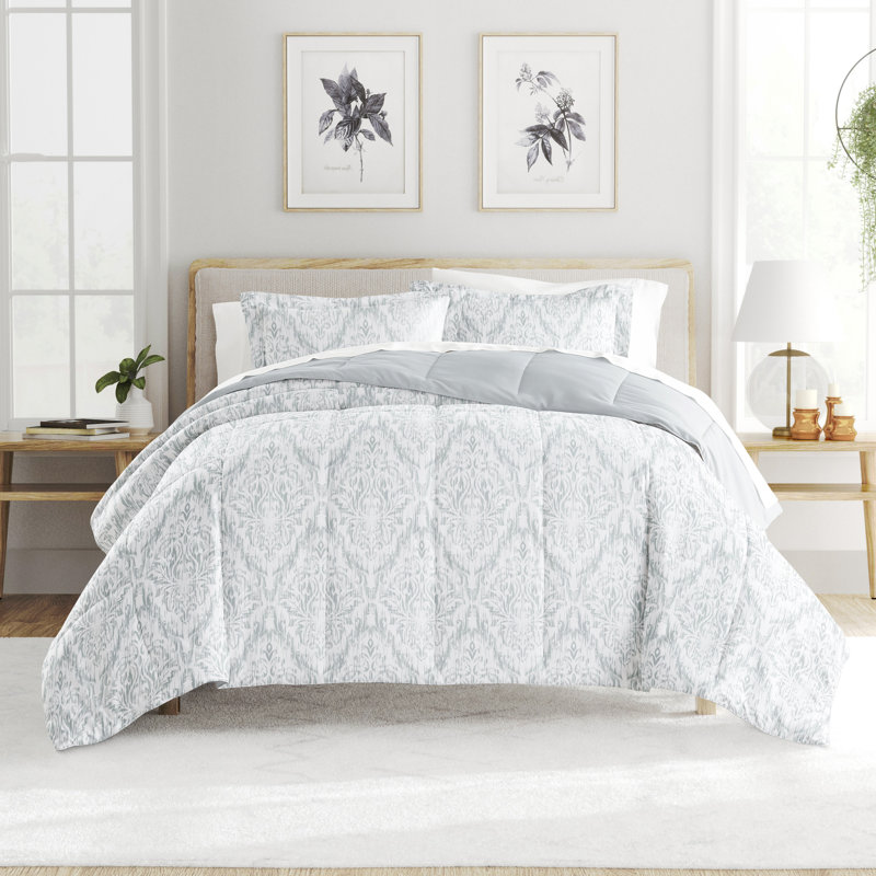 7 Piece Bedding Set - Comforter and Sheet Set, California King Comforter + 1 Additional Piece, Bleu damas