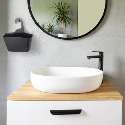 Serviteur de douche portatif Lukah