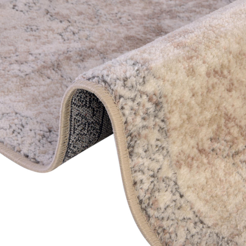 Tapis oriental ivoire Cantey, Ovale 5 pi 3 po x 8 pi