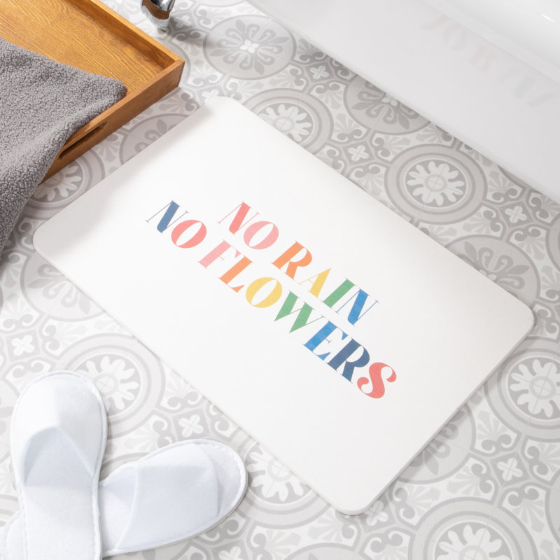 Kasaan Non-Slip Bath Mat