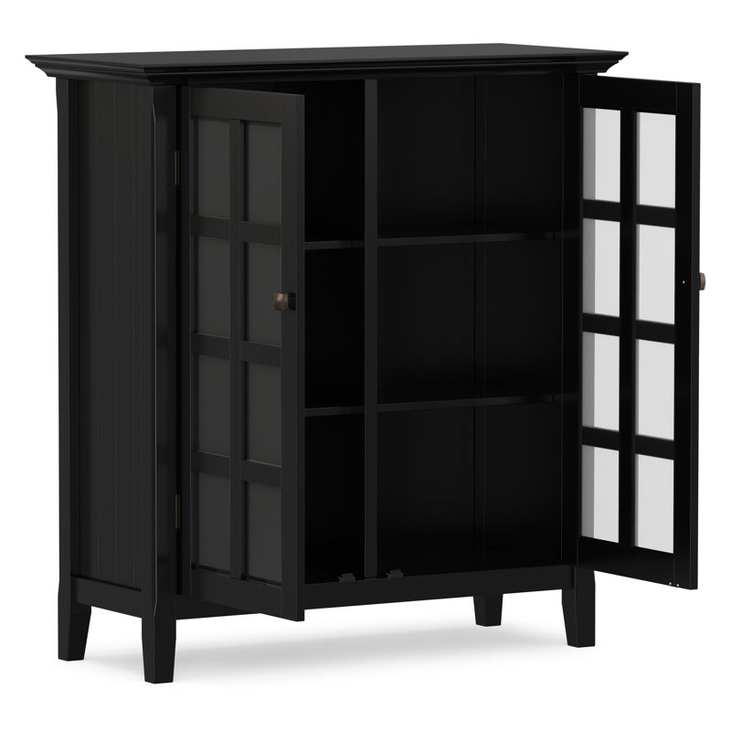 Armoire de rangement bas de style transitionnel en bois massif avec portes vitrées et tablettes réglables Acadian, Noir