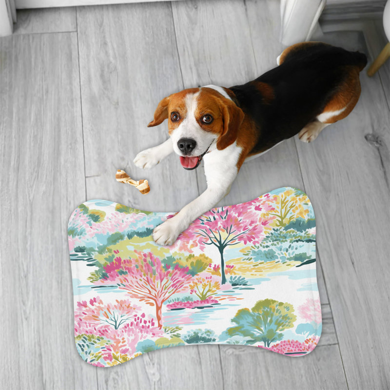 Preppy Fall Scene - 1 Piece Bone Shape Feeding Mat, Medium (18")