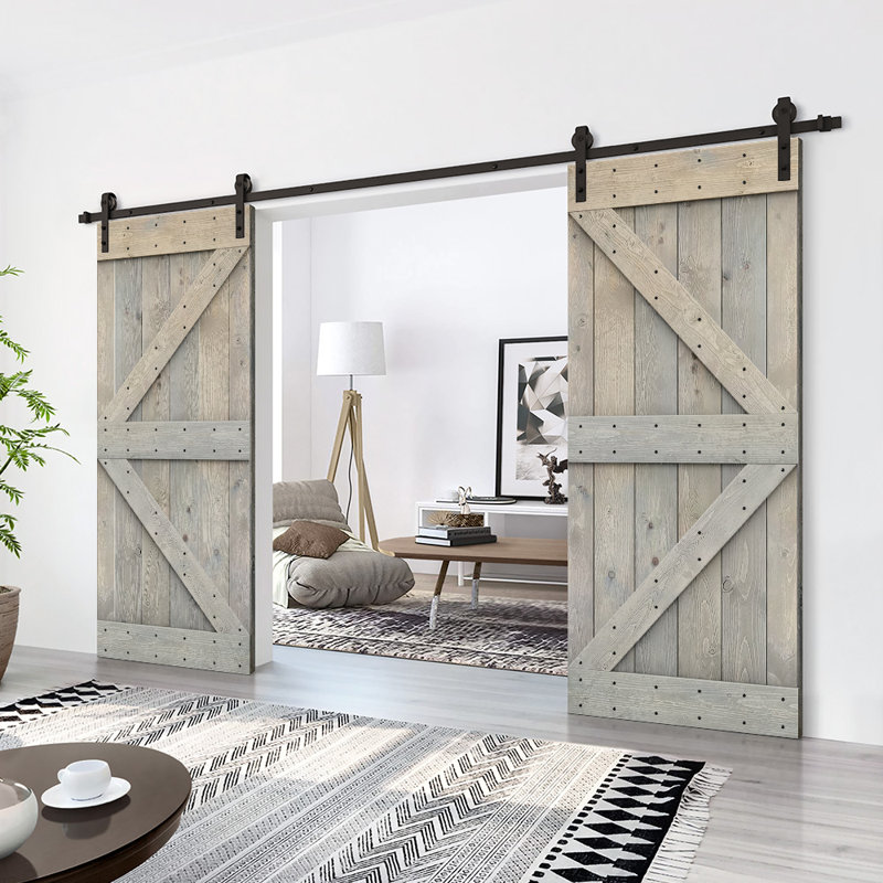 Porte de grange double à panneaux en bois teinté K Series avec ensemble de quincaillerie coulissante, 68 po x 84 po