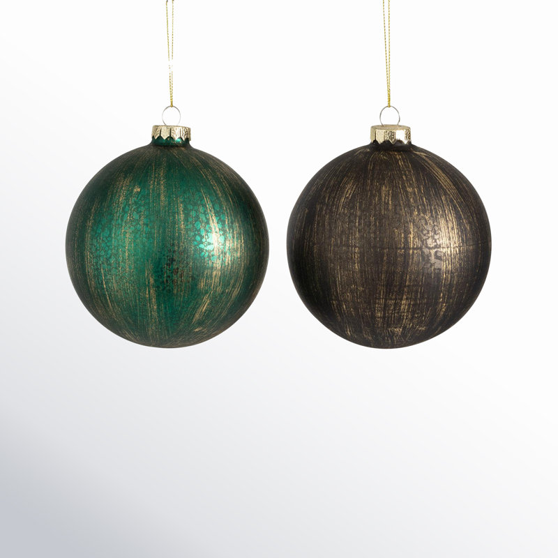 Good Tidings Clover Lane No Pattern Ball Ornament