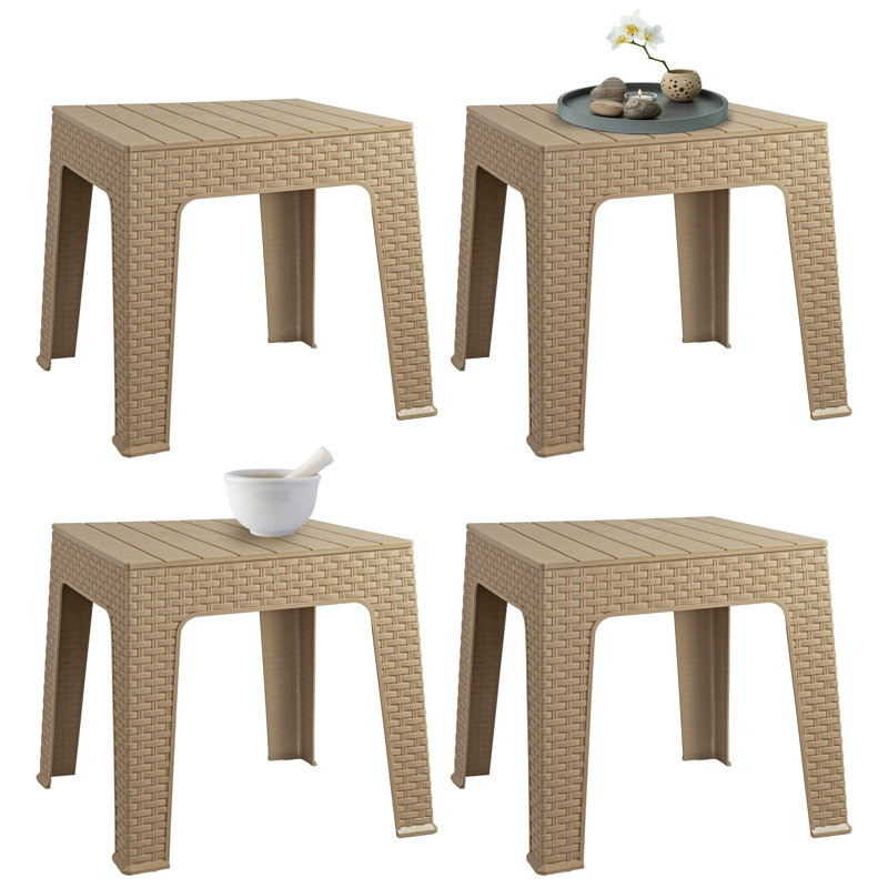 Table de bout carrée en plastique pour patio - 17,75 po - Plateau de table en faux planches beige - Ensemble de 4, 4 Packs