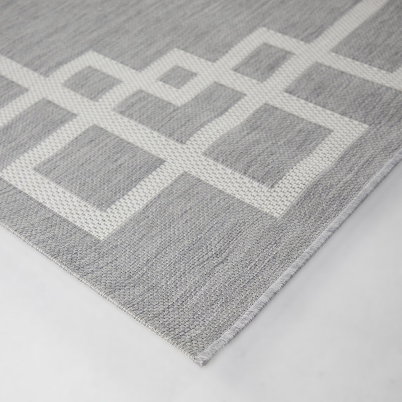 Geometric Indoor / Outdoor Rug, Rectangle 7'10" x 10'