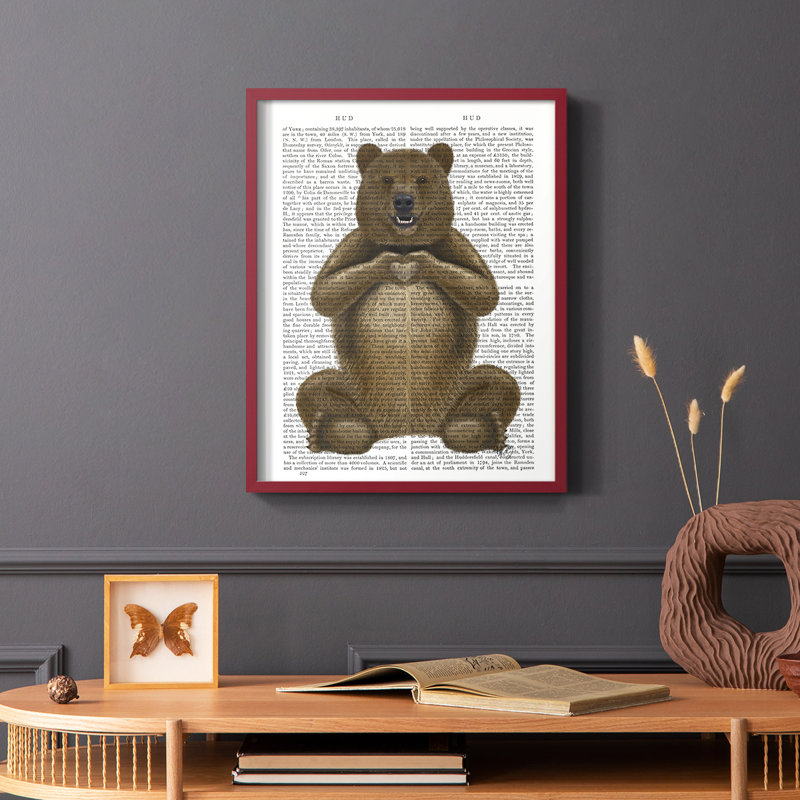 «Bear and Hand Heart», reproduction encadrée - bois massif, Blanc, H 20 po x l 16 po