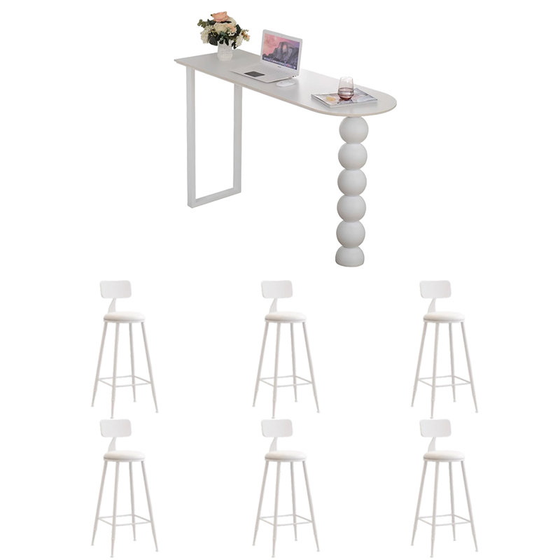 Castro, 41.3"H x 62.9"L x 19.6"W