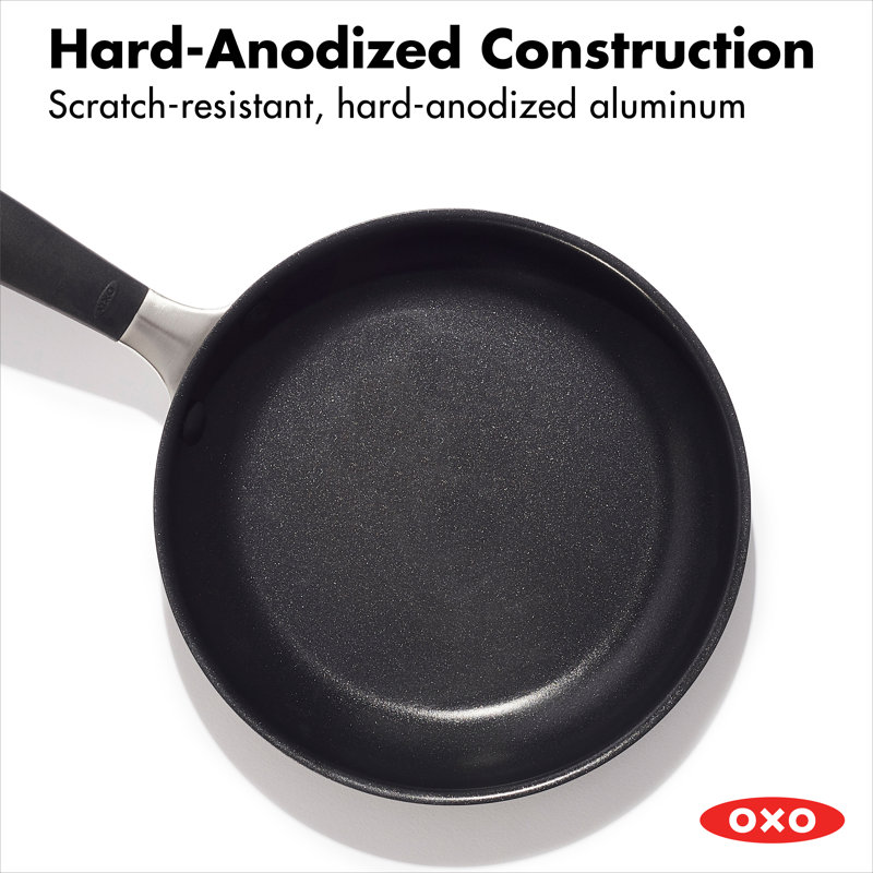 Poêle à frire antiadhésive OXO Good Grips, 8.3" Diamètre