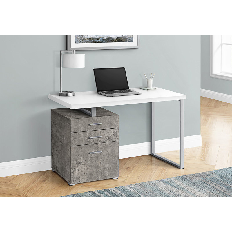 Bureau d'ordinateur moderne de 48 pouces avec installation réversible et tiroirs de rangement pour l'efficacité du bureau à domicile.