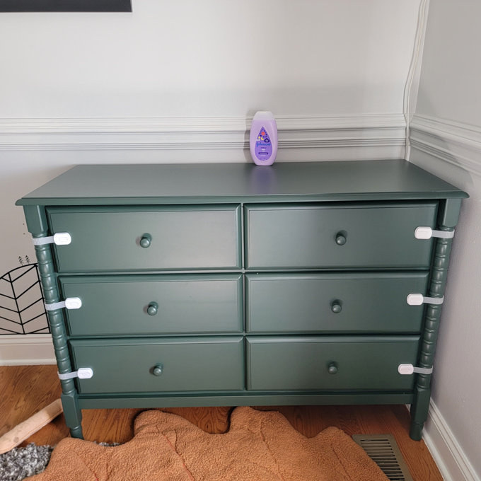 davinci green dresser Frem 6-Drawer Dresser | Snuggle Bugz main image 0