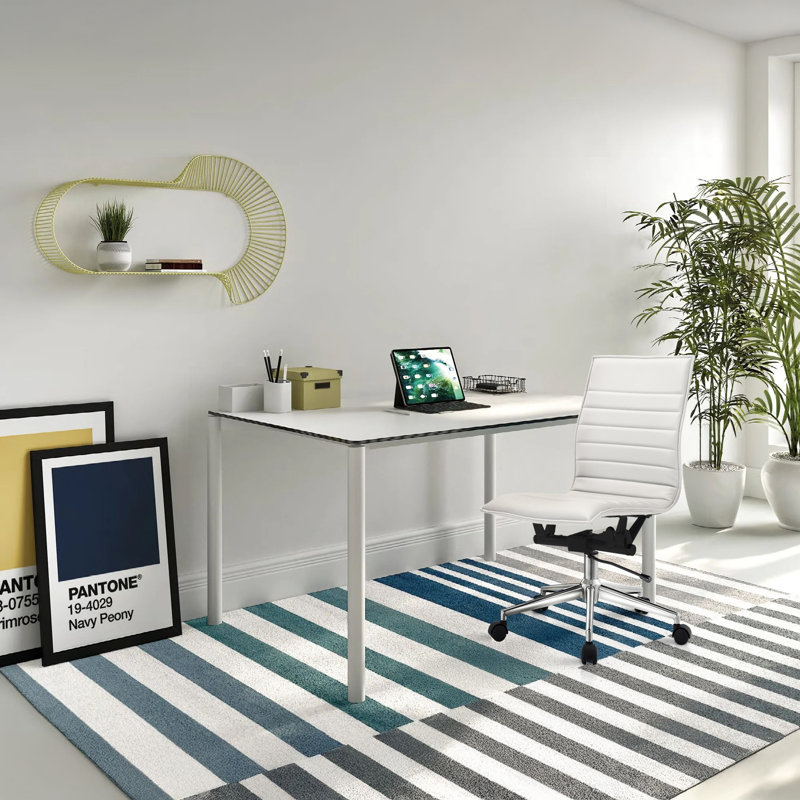 Fauteuil de bureau moderne et ergonomique Crowther, Blanc, Chrome chrome