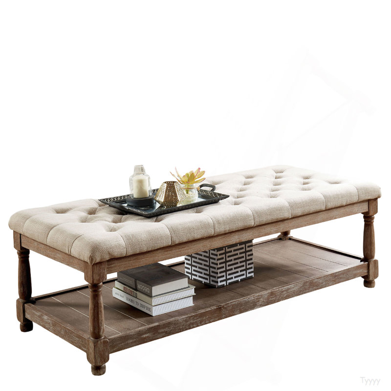 Banc de style rustique avec rangement ouvert au bas et capitonnage à boutons, beige