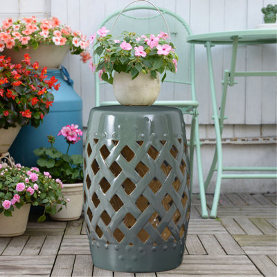 Tabouret de jardin 13 po x 18 po en céramique avec motif en treillis tissé et table de bout décorative émaillée de matériaux résistants, vert