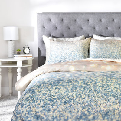 Lisa Argyropoulos Abstract Duvet Cover