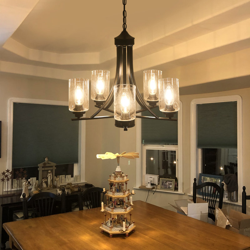 5-Light 21.25" Wagon Wheel Chandelier with Glass Shade