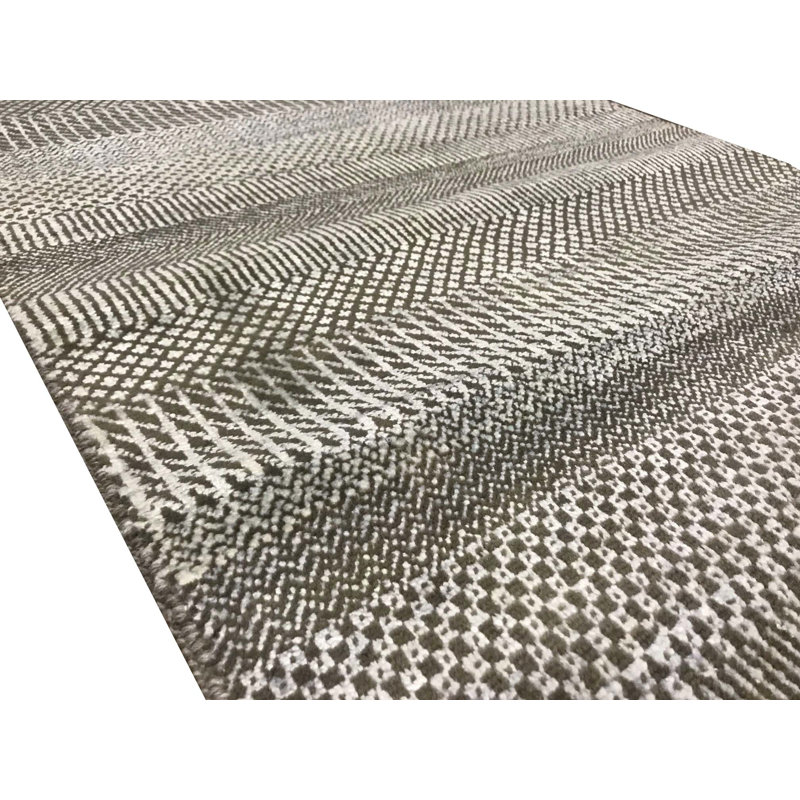 Ombre Area Rug, Runner 2'6" x 8'