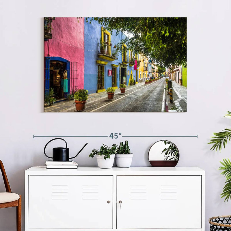 Sirci, rue mexicaine, H 26 po x l 39 po