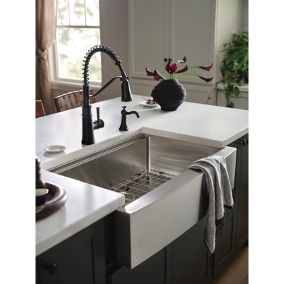 Luxe Chef 33” Workstation Stainless Steel Undermount Apron Front Single Bowl Sink with Accessories