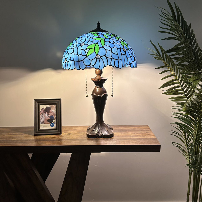 Lampe de table Noselli Tiffany vitrail feuilles vertes ampoules DEL incluses l 16 po x P 16 po x H 24 po, Bleu