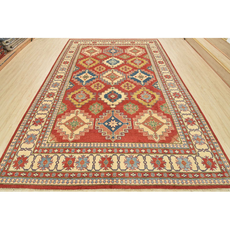 Tapis unique 8 pi 11 po x 12 pi 8 po Girja