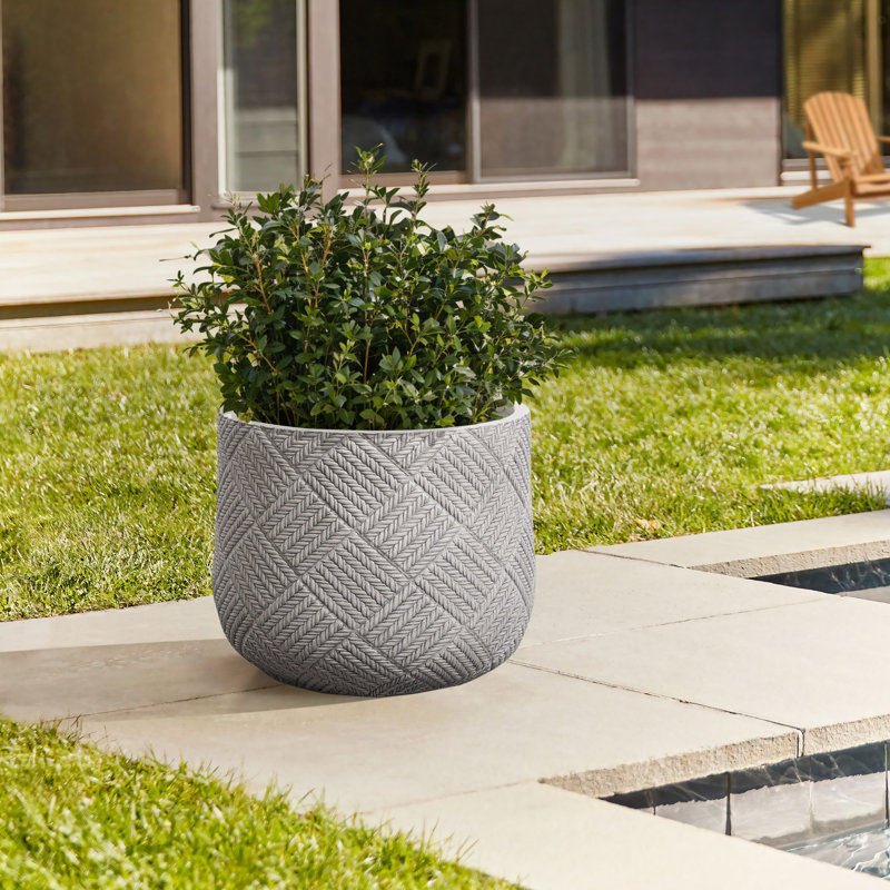 17.5'' D Round Planter, Textured Geometric Indoor Outdoor Plant Pot Set with Drainage Hole, 11.8" H x 14.2" W x 14.2" D