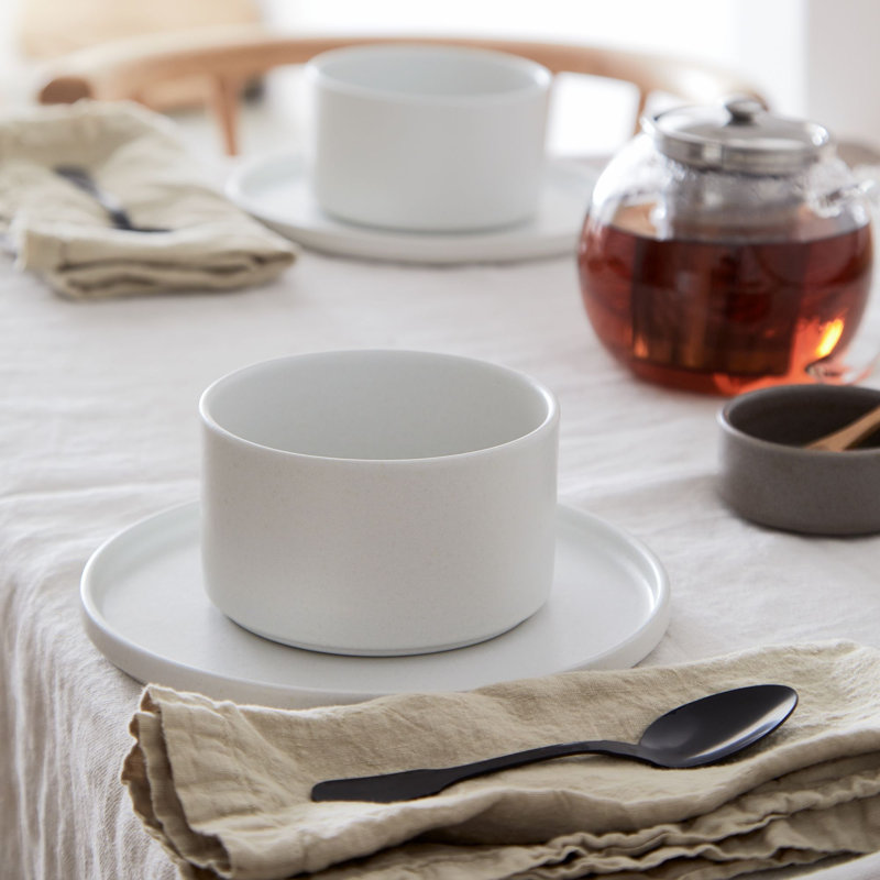 Redonda Handmade Ceramic Dining Bowl, White
